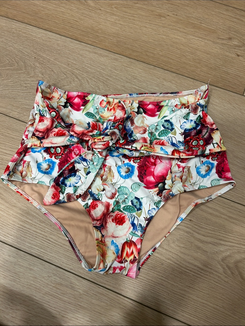 Kortni Jeane White Floral High-Waist swim bottoms